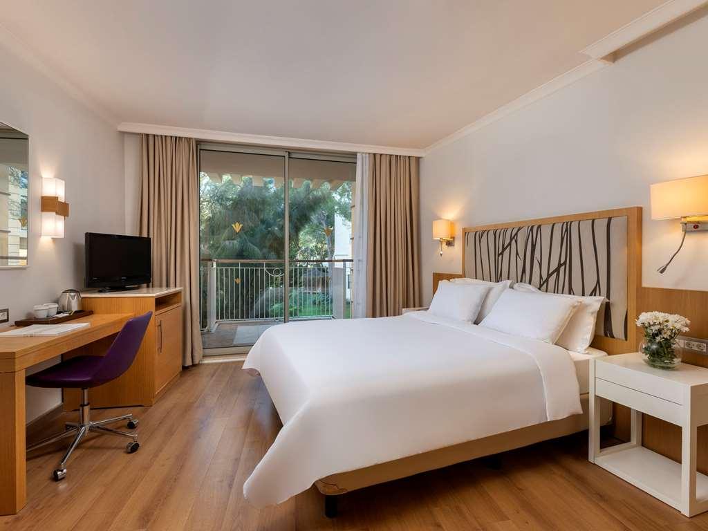 Rixos Park Belek - The Land Of Legends Access Hotel Room photo